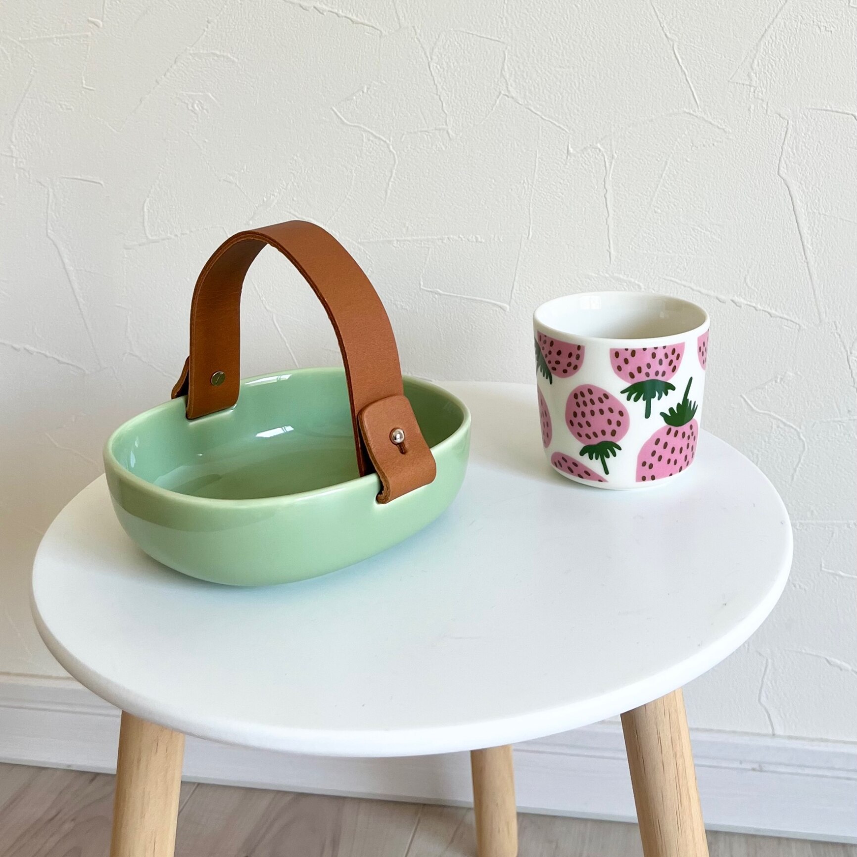 marimekko OIVA PIKKU KOPPA ピックコッパ Oiva Pikku Koppa serving bowl from Marimekko - NordicNest.com