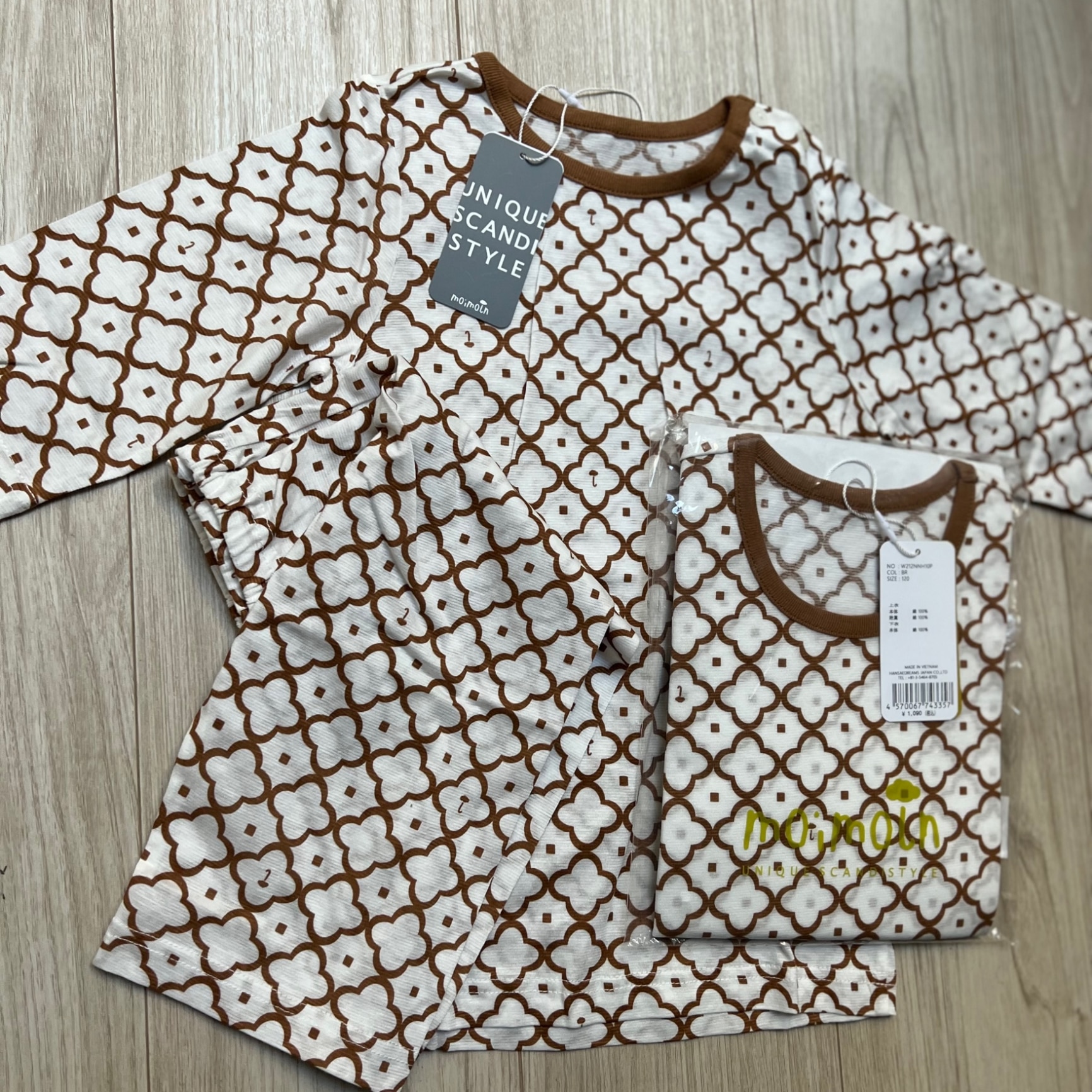 【SALE／70%OFF】moimoln モイモルン/【ルームウェア】クローバー7分丈上下セット モイモルン トップス その他のトップス ブルー ピンク ブラウン