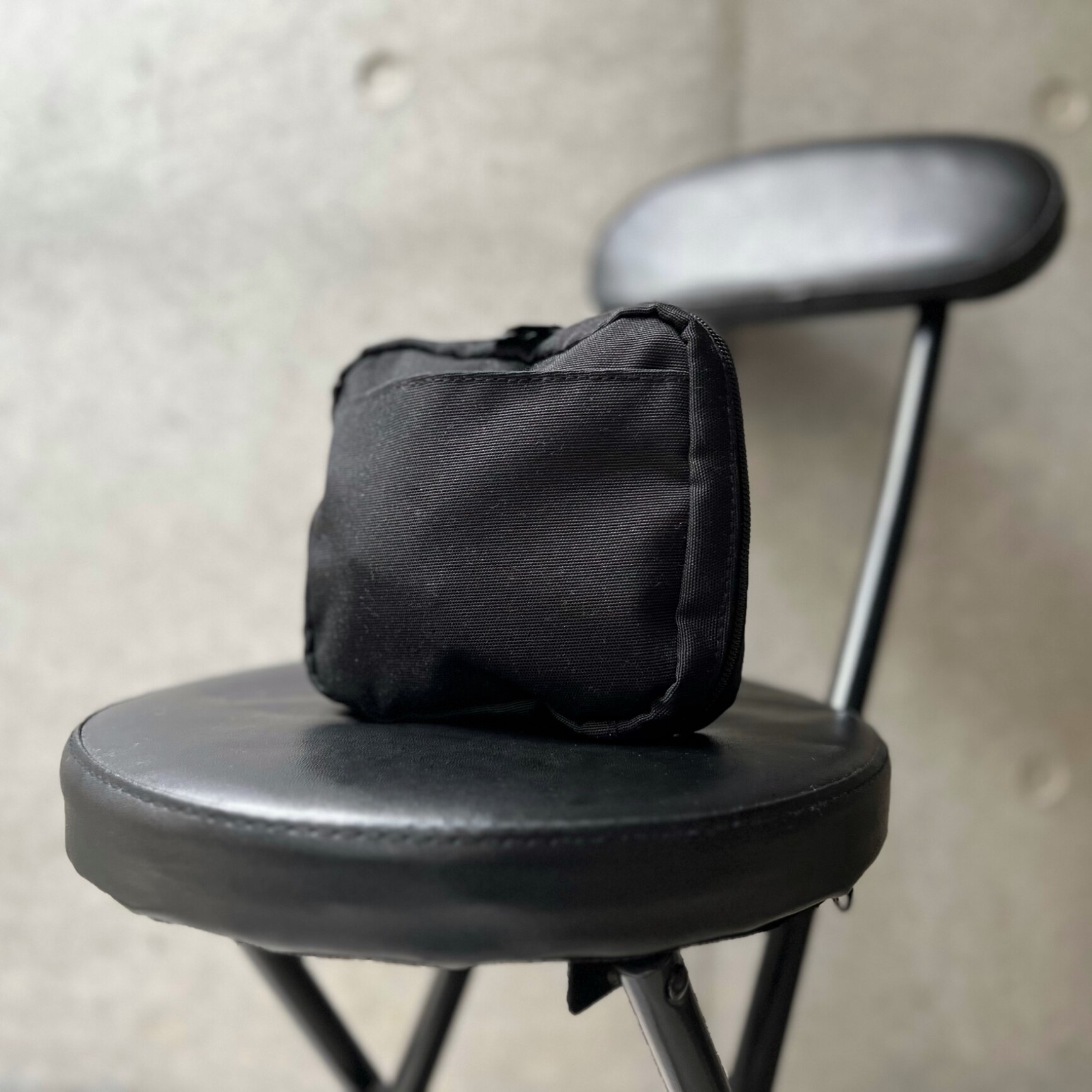 ＼6/20 20時～！クーポン利用で50%OFF♪／ 化粧ポーチ メイクポーチ コスメポーチ 小物入れ 大容量 コンパクト 自立 撥水 立てて収納 洗える 手洗い トラベル 旅行 スクエア マチあり 大きめ 小さめ 便利 シンプル おしゃれ 可愛い 機能的 20代 30代 40代 50代 プレゼント - メイン画像 2