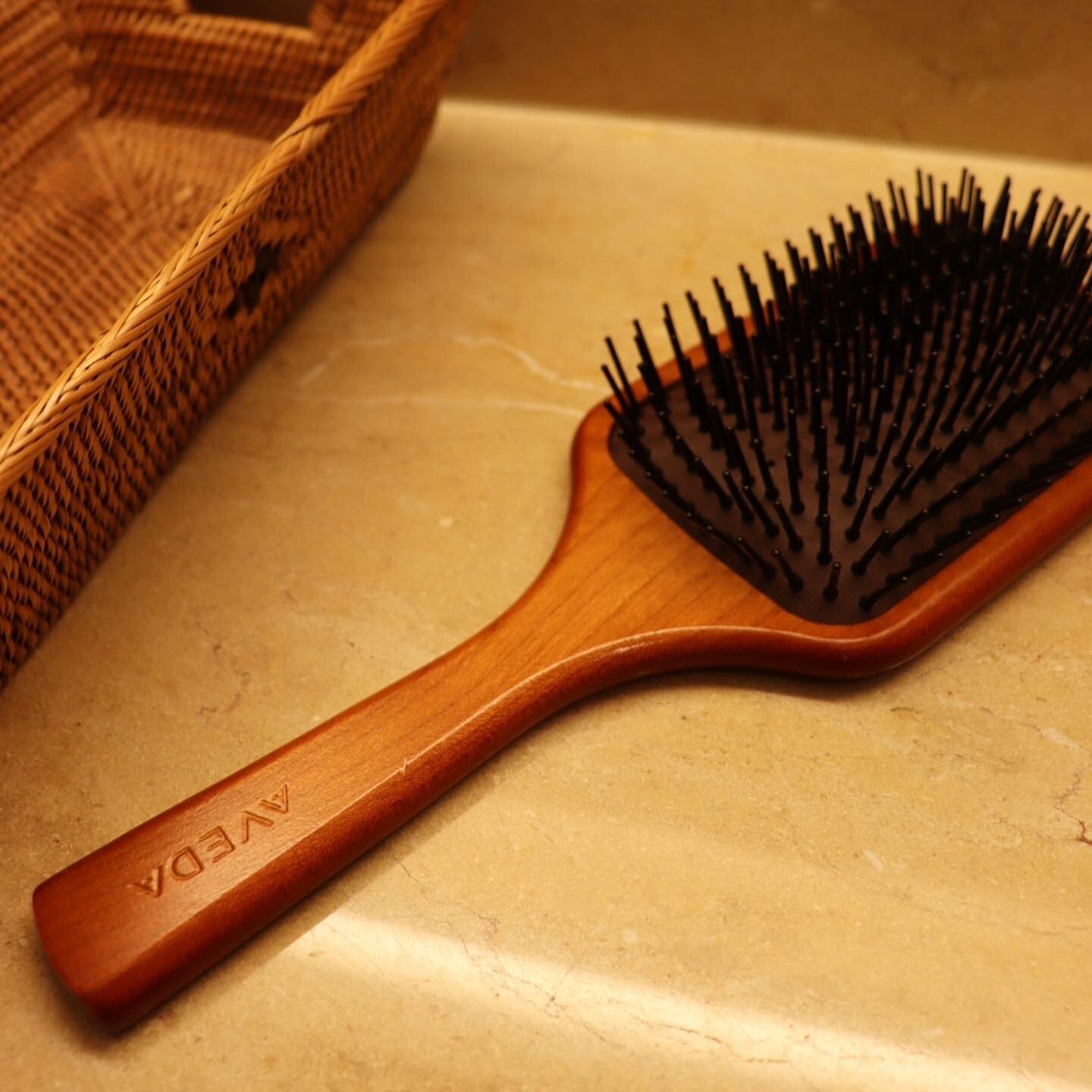 AVEDA アヴェダ パドル ブラシ ヘアブラシ パドルブラシ 木製