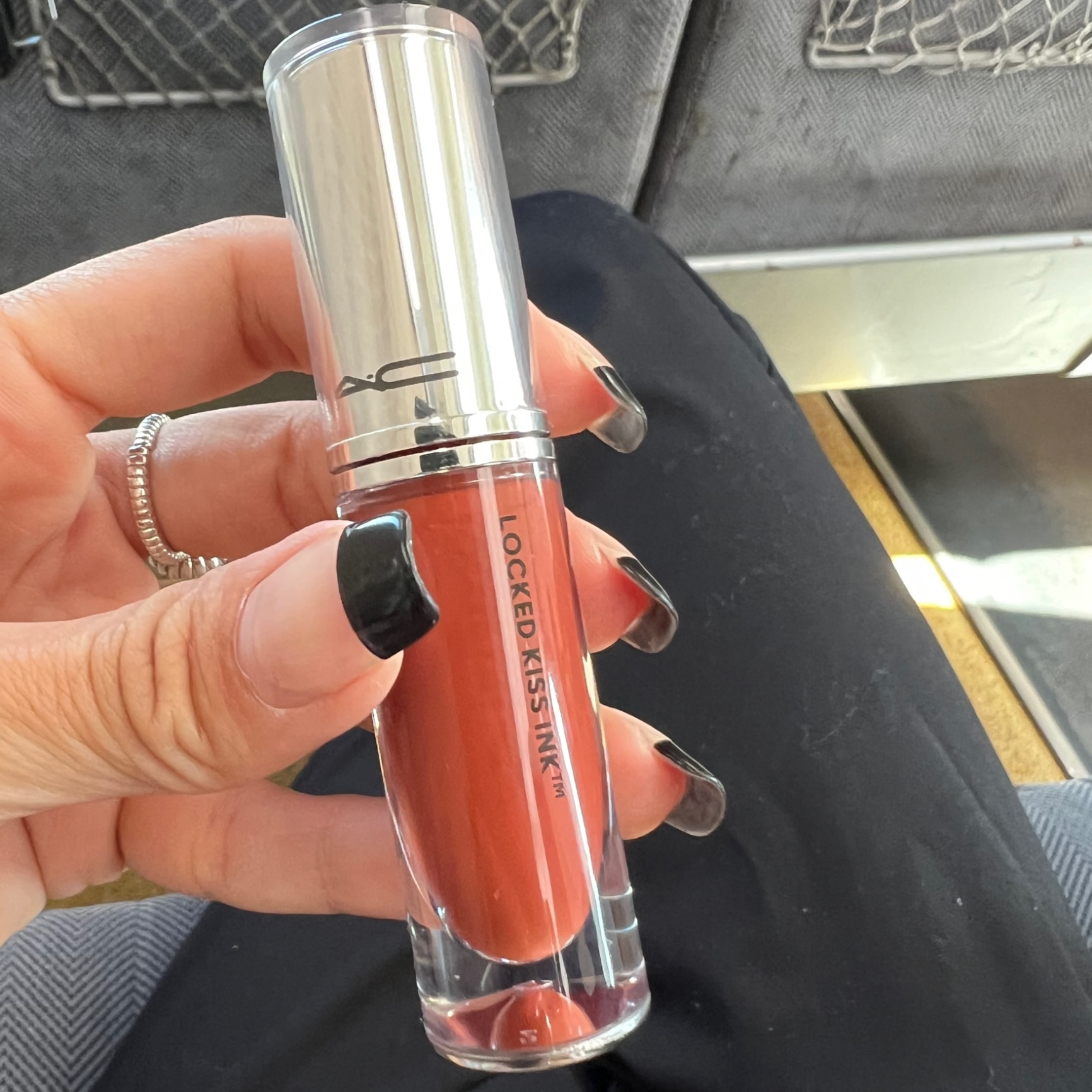 M・A・C マック ロックド キス インク リップカラー MAC リップ 落ち