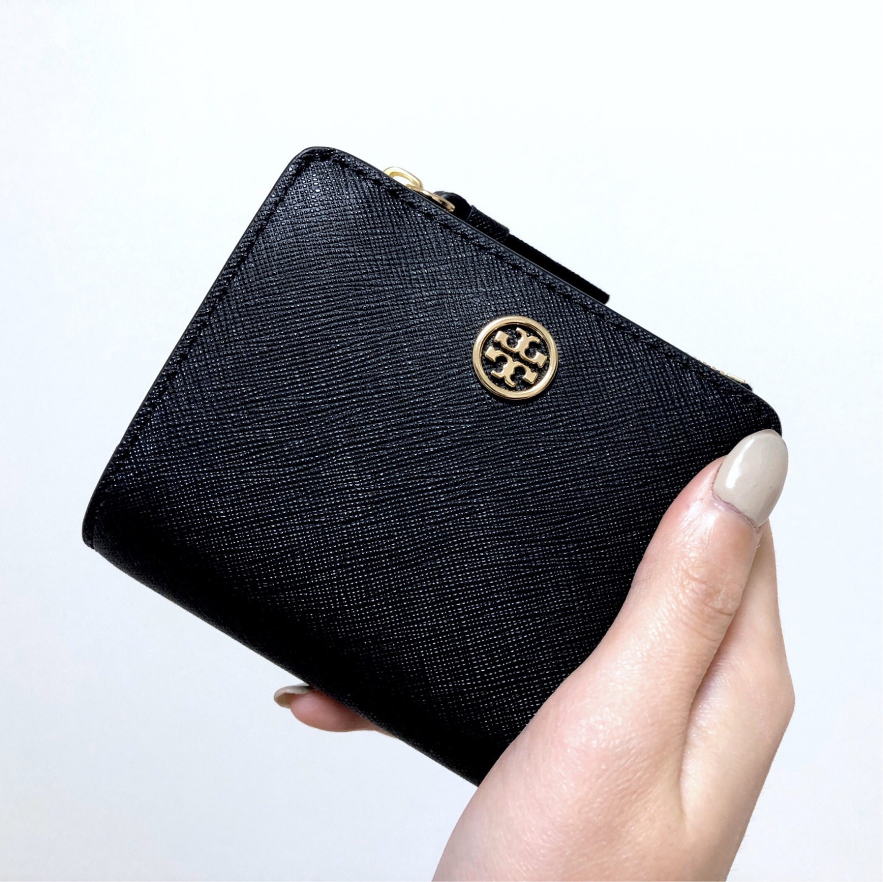 アウトレット】トリーバーチ TORY BURCH 2つ折り財布 小銭入れ付き