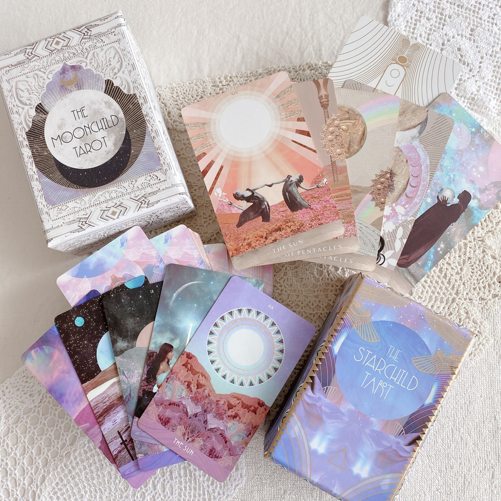 正規品タロットカード】美麗アート×キュートピンク