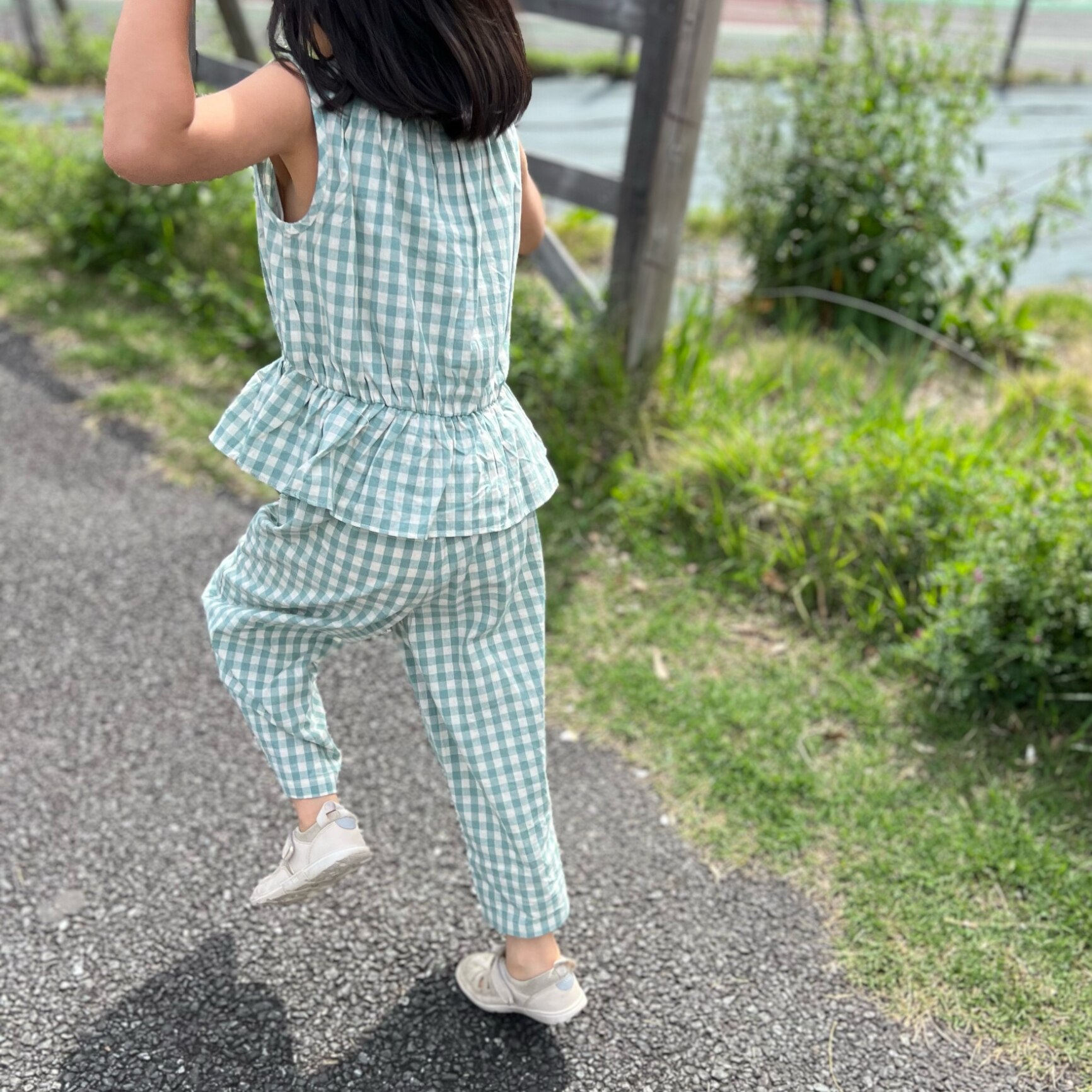 \20%OFFクーポン配布中/【 SALE12%OFF】 セットアップ キッズ 女の子 子供服 ジュニア 綿 コットン 通園 通学 保育園 幼稚園 小学生 上下セット セット ノースリーブ 袖なし トップス パンツ 春 夏 お出かけ 旅行 小学生 小学校 26SS - メイン画像 4
