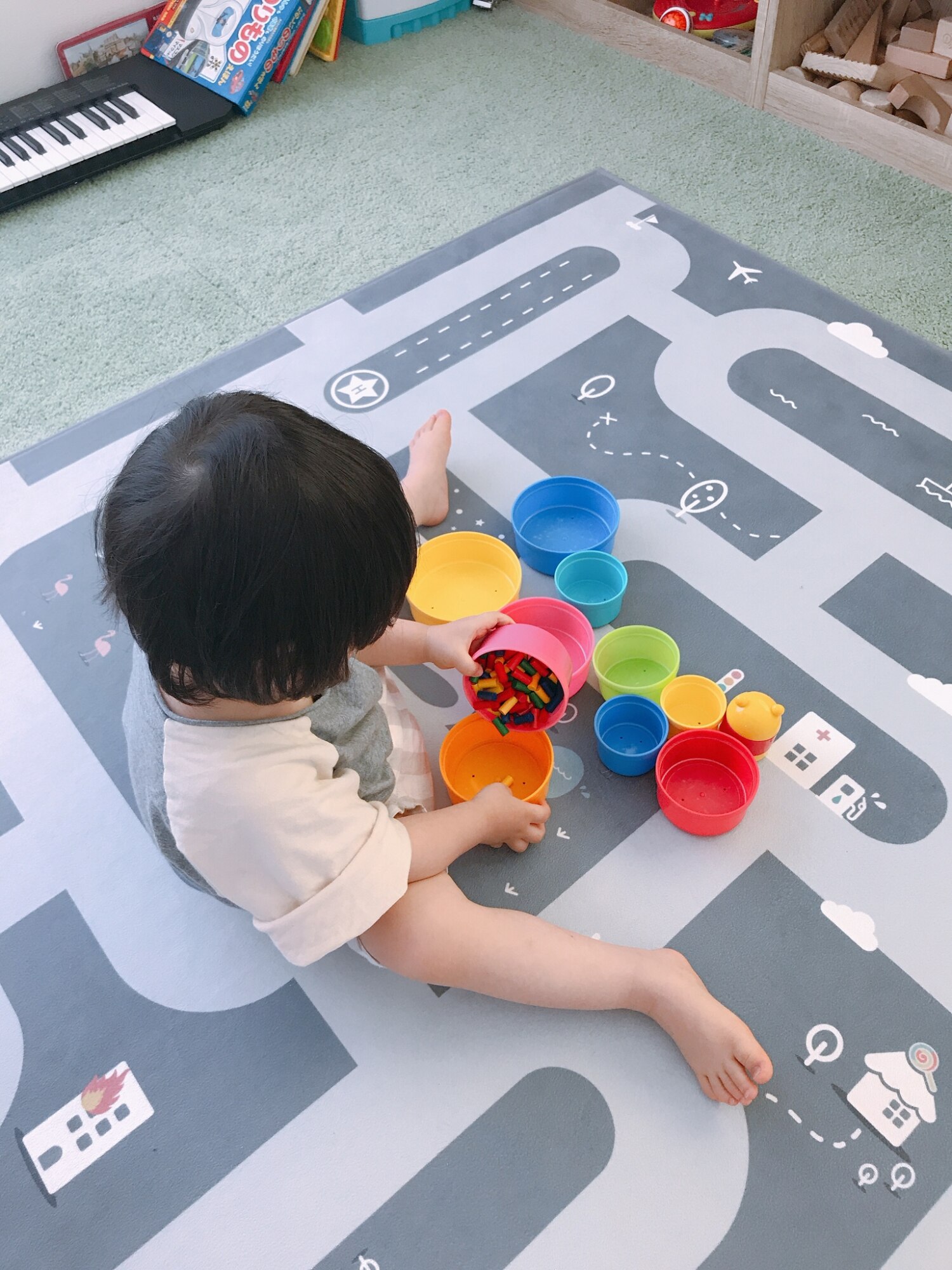 お得なクーポン配布中】コンビ コップがさね