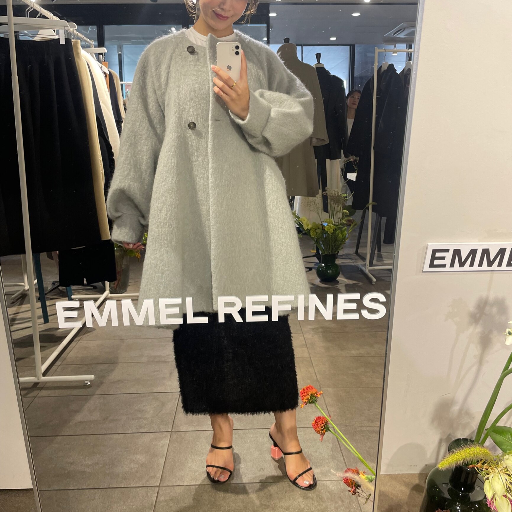 EMMEL REFINES＞EM ノーカラー Aライン シャギー コート（EMMEL