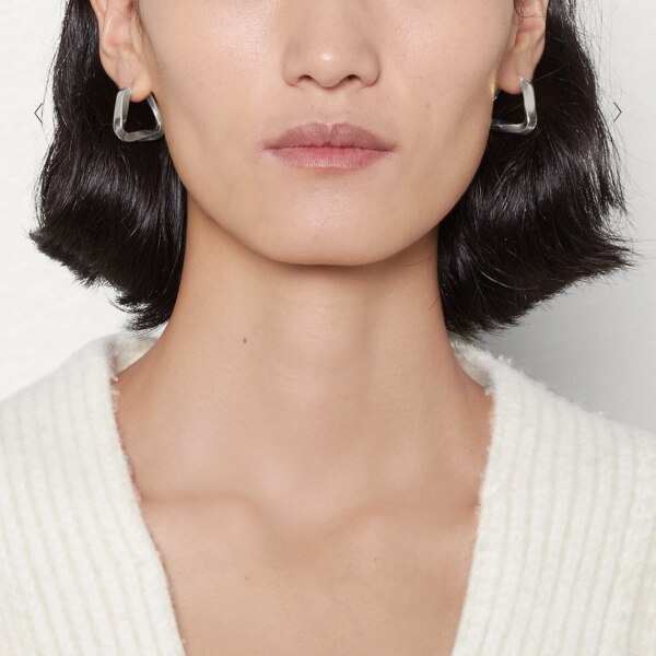 BOTTEGA VENETA ボッテガヴェネタ トライアングル ピアス イタリア正規  