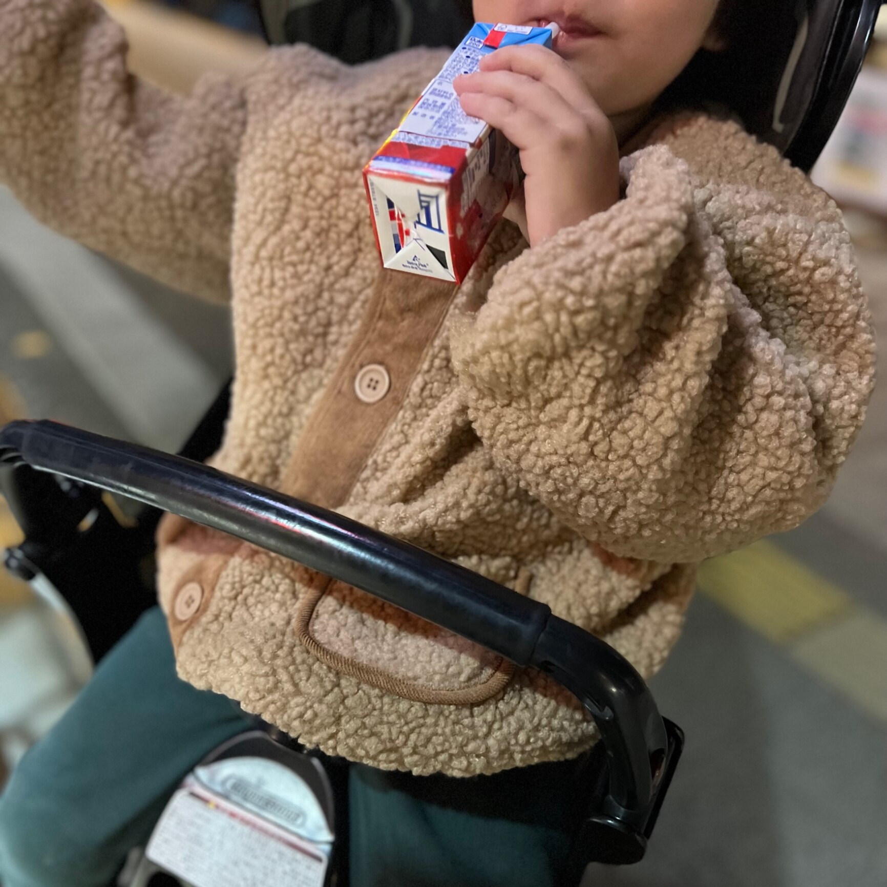 ＼20%OFFクーポン配布中／ボアジャケット| キッズ ベビー 子供 子供服 キッズ服 女の子 男の子 秋冬物 羽織 アウター ジャケット ブルゾン フードなし ボア あったか 暖かい 防寒 防寒対策 防寒アウター 保育園 キッズアウター 軽い 軽量アウター 前開き お出かけ 234175005