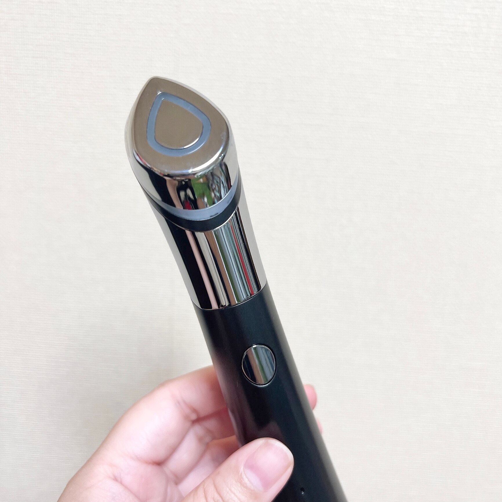 MEDICUBE】 水光肌ケア美顔器！スキンブースターショット AGE-R