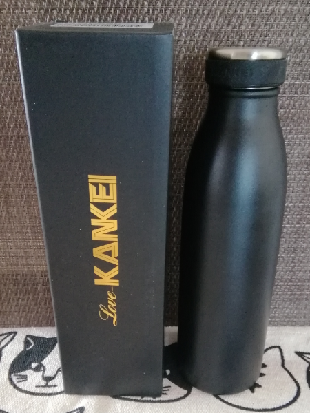 Love-KANKEI 水筒 マグボトル ステンレスボトル 真空断熱 保温 保冷 軽量 牛乳瓶 直飲み 750ML ブラック
