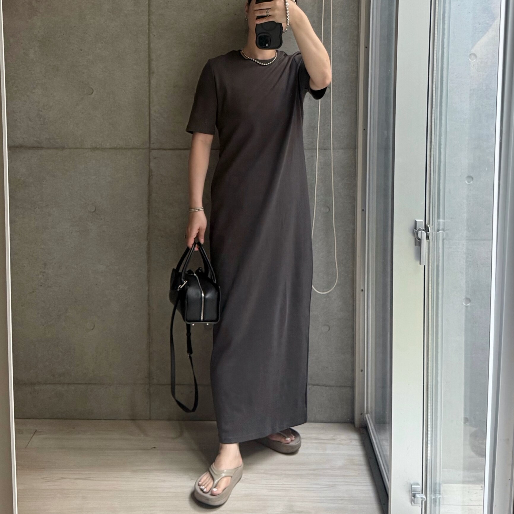 67%OFF！【期間限定：1,290円〜2,290円！】 【年間ランキング5位】 ワンピース 夏 きれいめ レディース 選べる5タイプ マキシワンピース ロングワンピ 半袖 アメスリ 長袖 クルーネック キーネック 体型カバー 大人カジュアル長袖/ラウンドネックがページ内最安