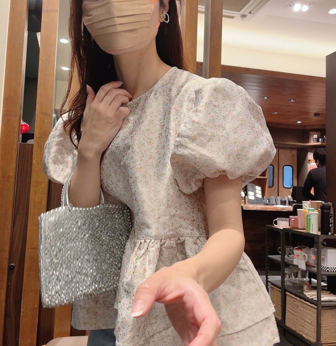アンテプリマ WAKIKI 限定パーティーバッグ ベージュ 可愛いマスコット付 結婚式 バッグ 小さめ【ANTEPRIMA公式】 アンテプリマ ワイヤーバッグ
