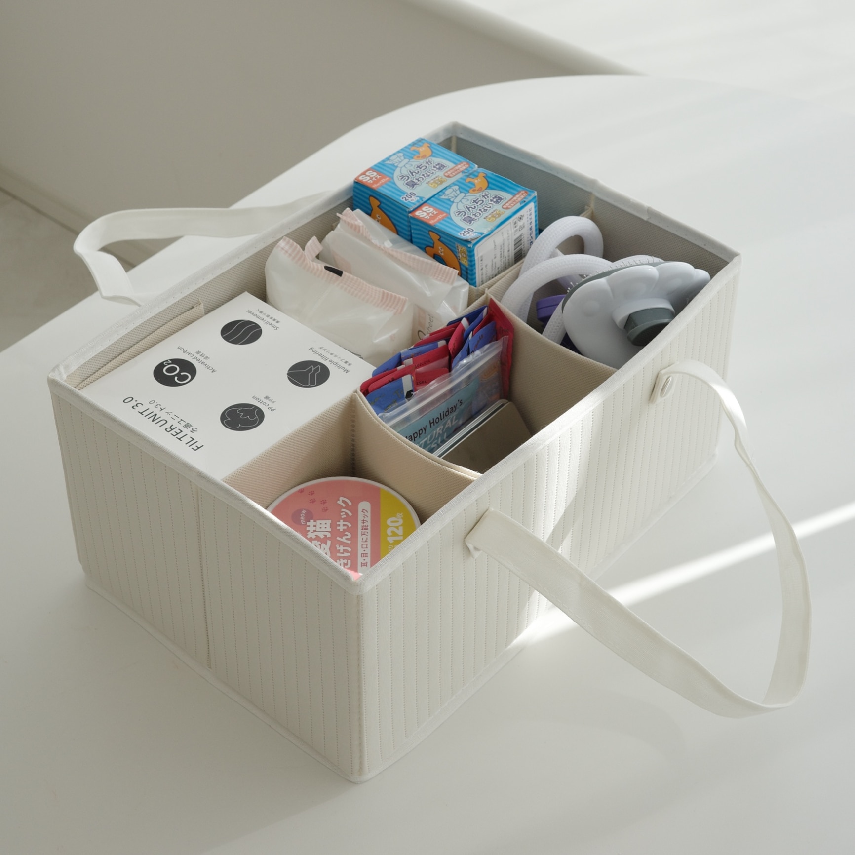 ＼楽天1位★新柄登場／おむつストッカー オムツストッカー おしゃれ ショルダーベルト 取手付き 取手外し可能 仕切り ポケット付き おむつ入れケース バッグ 収納 整理 大容量 整理ケース ベビー用品 出産祝い パタパタ テコペコ
