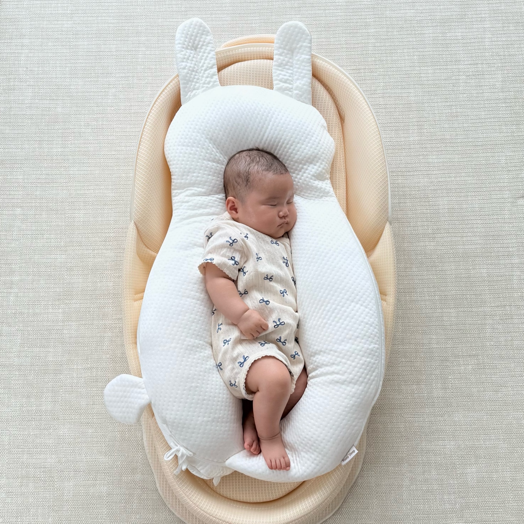 公式】1位獲得【YUUNYSLEEP ユニースリープ】新生児から使える 絶壁