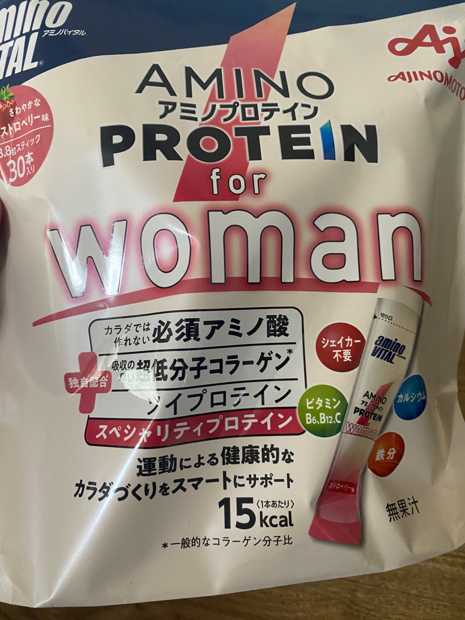 新作多数 アミノバイタル アミノプロテイン for Woman ストロベリー味 3.8g…