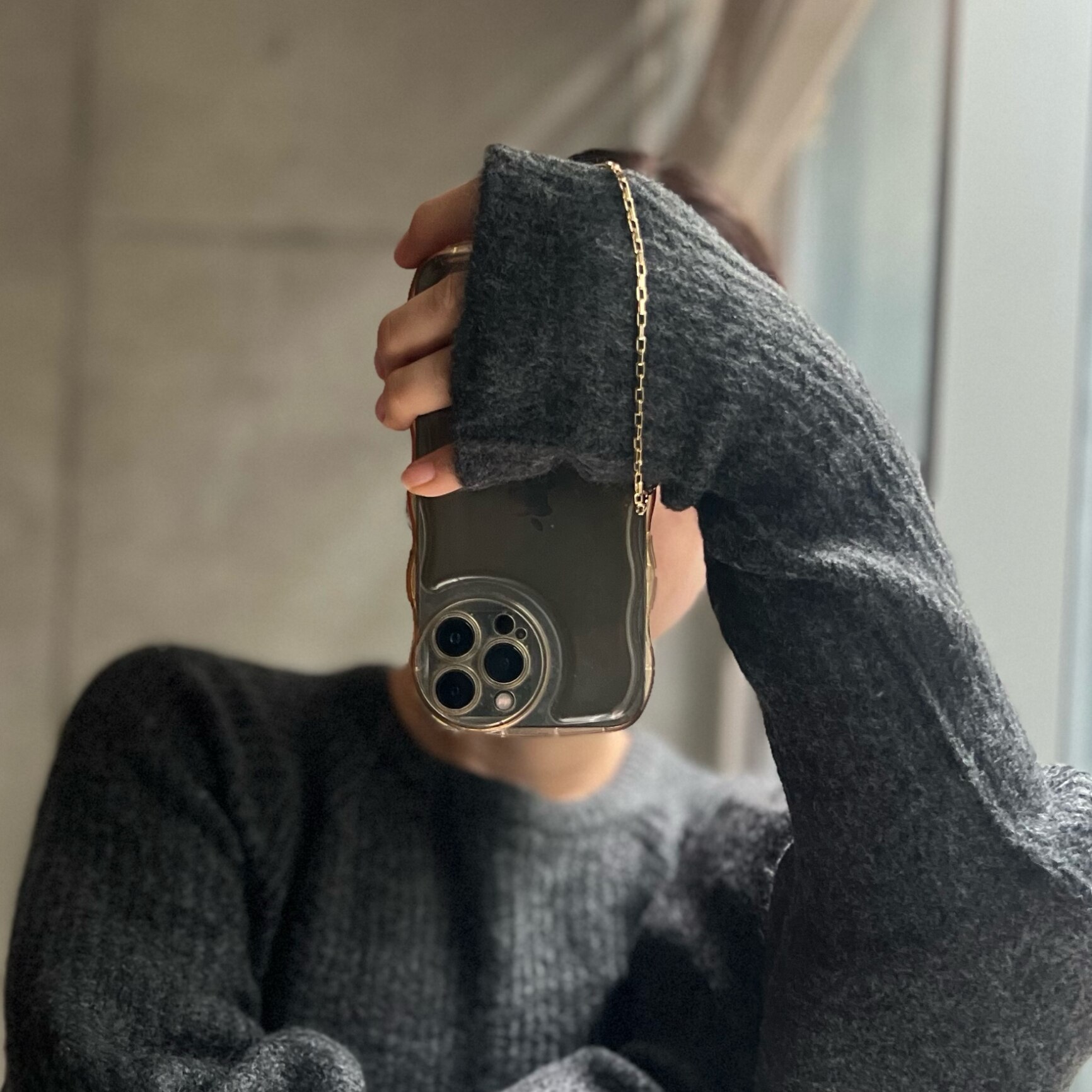 【 SALE 】3180円→2790円 スマホストラップ スマホショルダー スマホチェーン アクセサリー おしゃれ シンプル チェーン ゴールド シルバー プレゼント 上品 人気 トレンド 流行 通勤 華奢 iphone android 全機種対応
