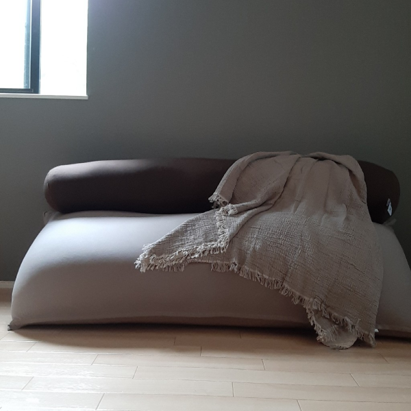 yogibo Max ゴロ寝ロングクッション　Lグレー Amazon.co.jp: Yogibo Max ヨギボー マックス ライトグレー ソファー