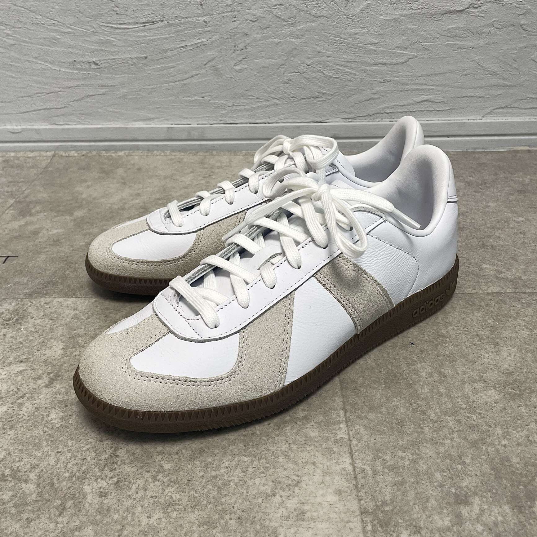公式】アディダス adidas 返品可 BW アーミー / BW Army