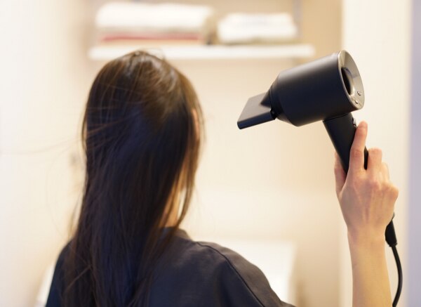 アウトレットSALE】 ダイソン Dyson Supersonic Ionic ヘアドライヤー 