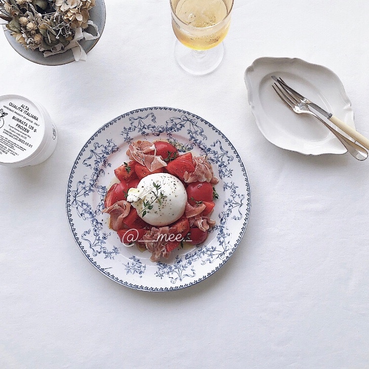 サルグミンヌ窯の「モーツァルト」希少なデザートプレート、ブルー系 2枚 サルグミンヌ窯の「モーツァルト」希少なデザートプレート