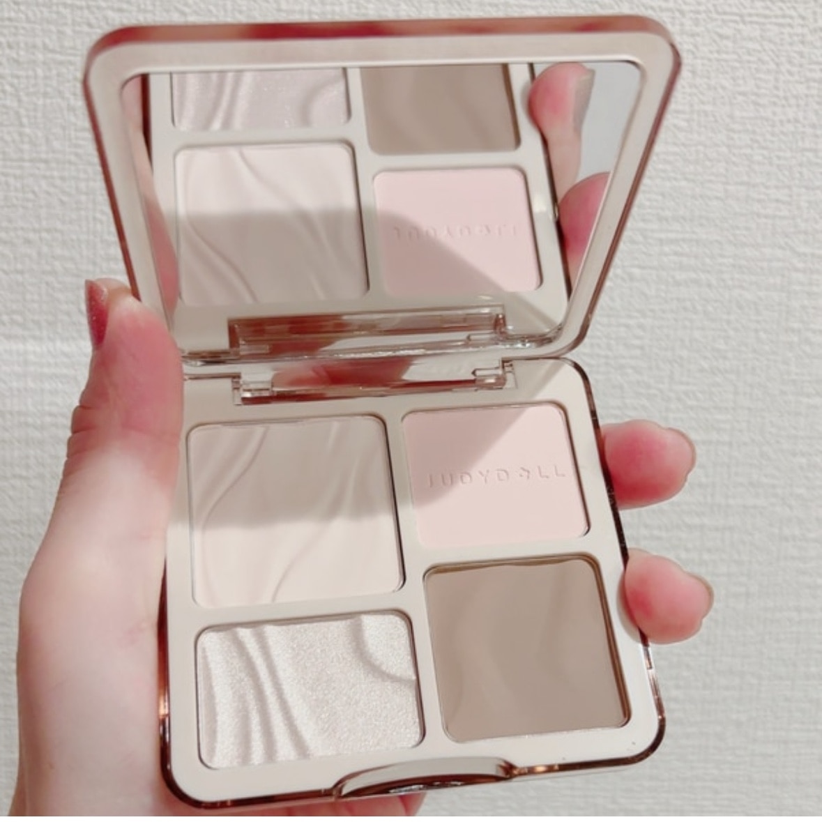 ジェフリースターコスメティック　ウェディングパレット　新品未使用❤️ 即日発送 正規品 ジュディードール 新色05追加 シェーディング