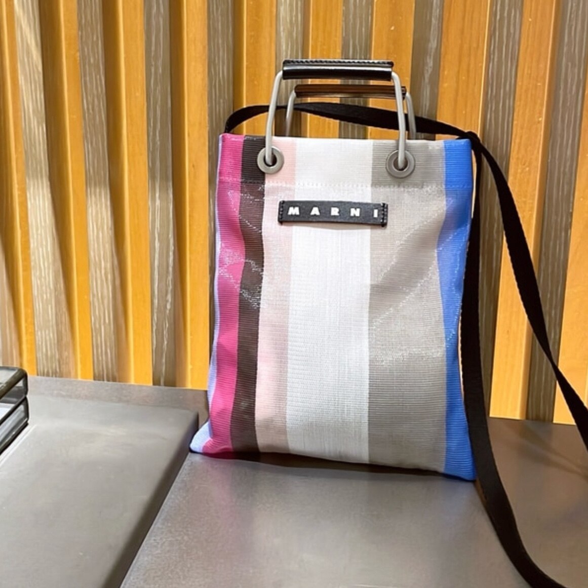 MARNI FLOWER CAFE】マルニフラワーカフェ ストライプミニショルダー
