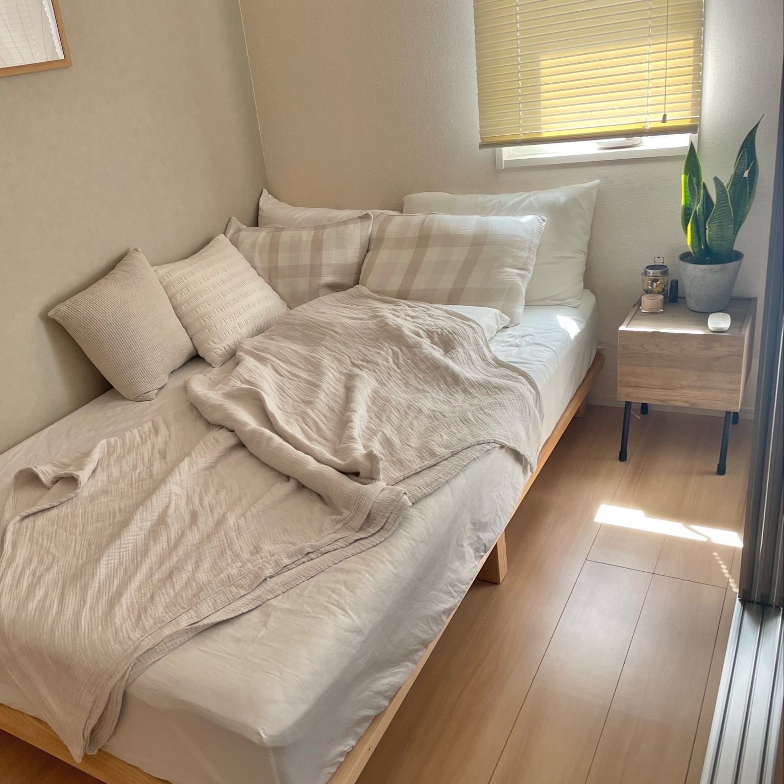 【割引中】フランスベッド - マットレス付き 高級シングルベッド ベッドフレーム