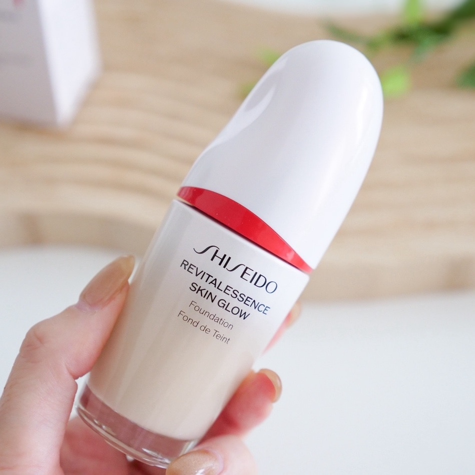 SHISEIDO 公式】エッセンス スキングロウ ファンデーション | SHISEIDO