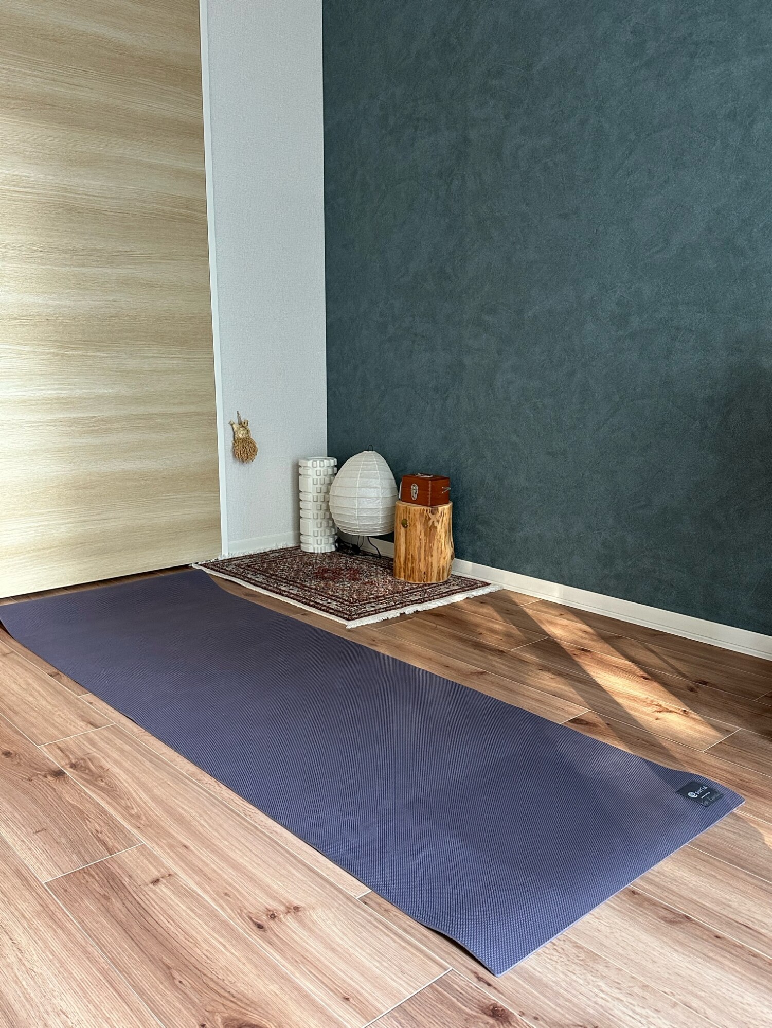 スリア suria ヨガマット 4mm HDエコマット TPE YOGAマット トレーニングマット 人気 ホットヨガ ヨガ ピラティス 筋トレ ...
