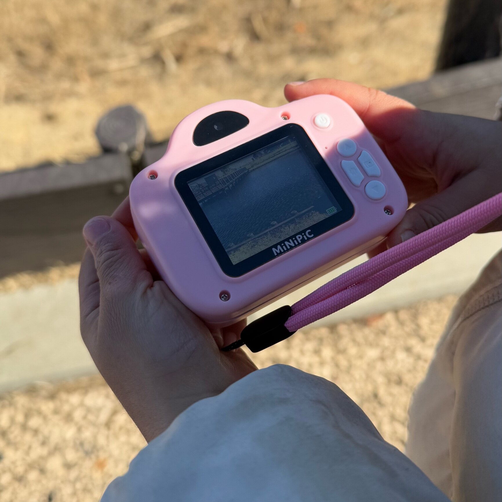 【公式】MiNiPiC®【No.1受賞】レビュー9000件突破☆4.55 ◆日本企業◆最大1年保証 【さらに改善】キッズカメラ ミニピク 【スマホ転送可能】大容量SDカード付き ゲームなし 大人＆お子さま専用説明書 【使い方がわかりやすい】 知育玩具