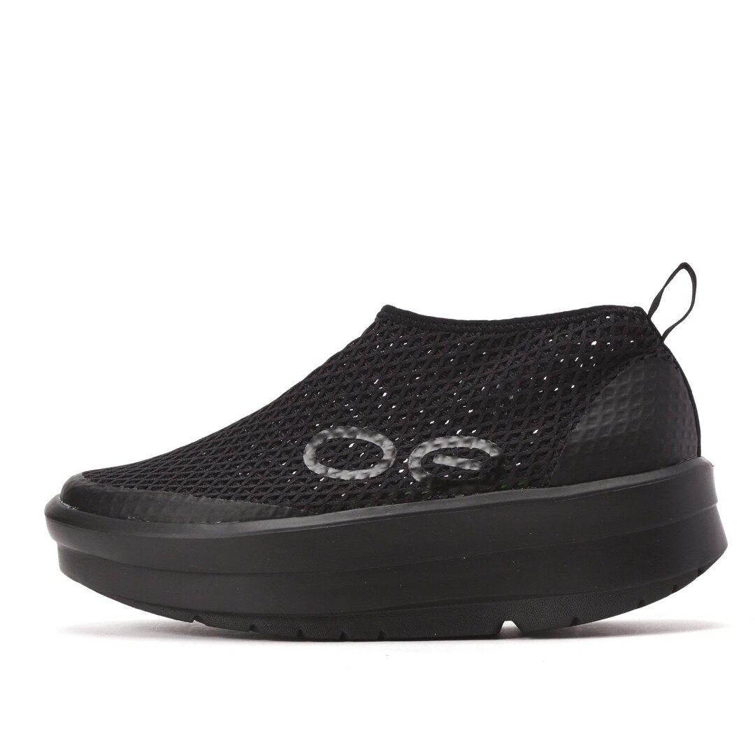 OOFOS ウーフォス Women's OOmega Chukka（ウーメガ チャッカ