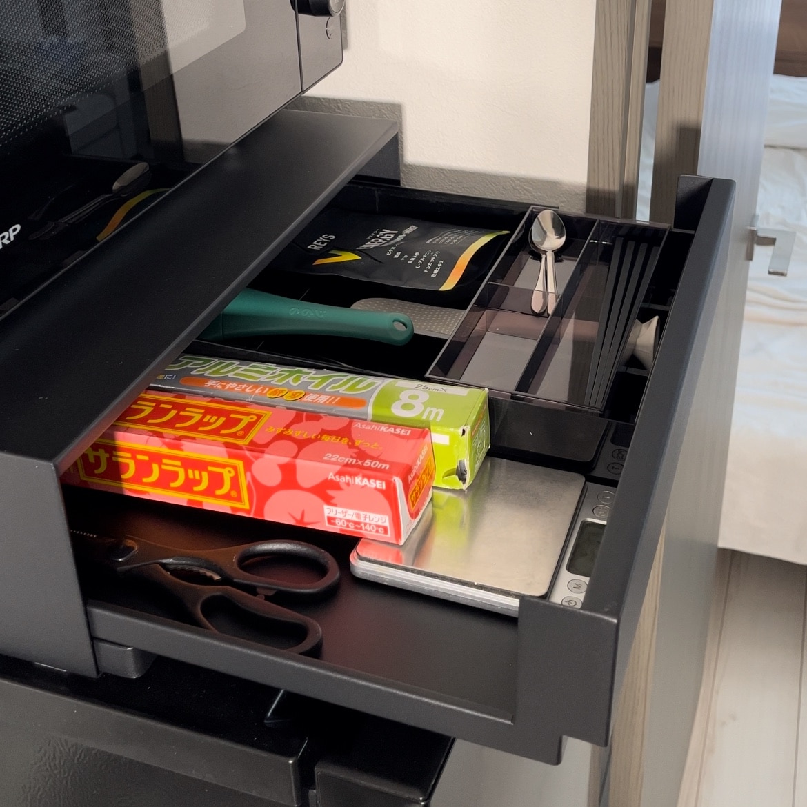 【廃盤　希少】初期の大文字ロゴ ＰＥＡＫ キッチンテーブルセット 廃盤 希少】初期の大文字ロゴ PEAK キッチンテーブルセット