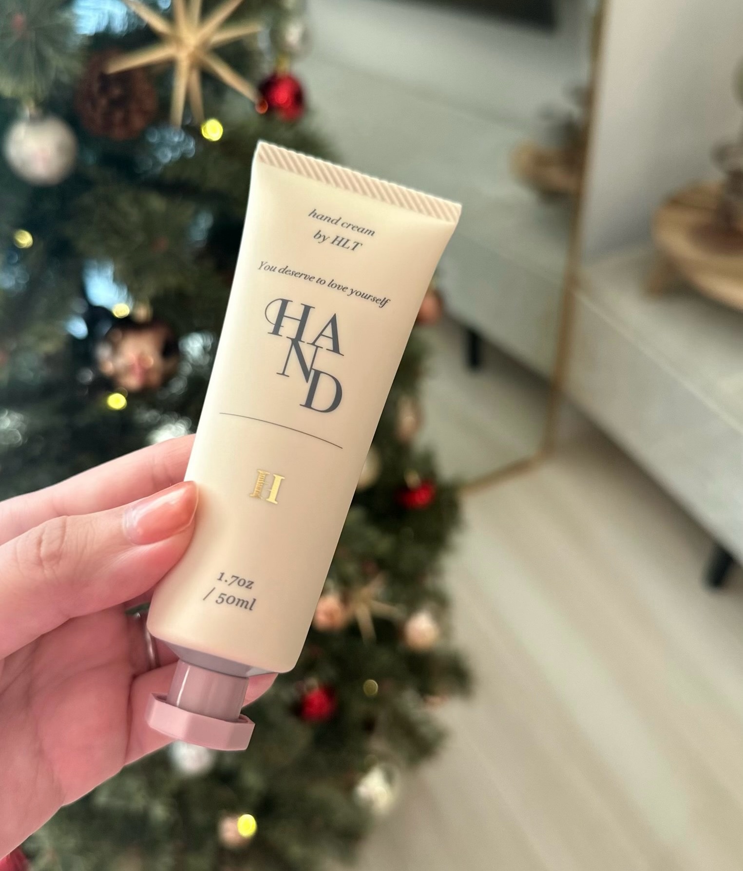 ハーリップトゥ まとめ売り sweet2月号付録は小嶋陽菜さんの「Her lip to」とコラボ！2