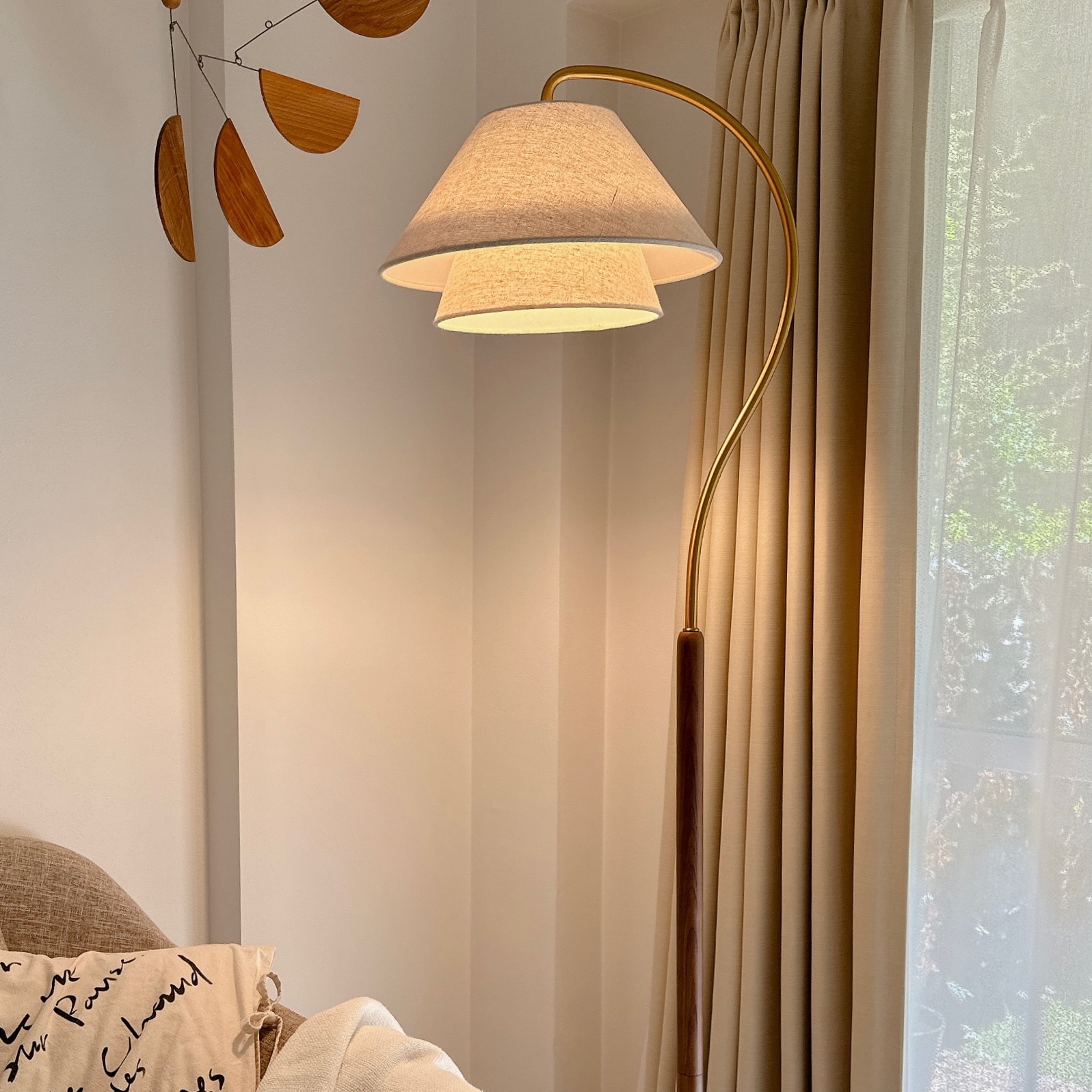 インターフォルム公式】 フロアライト ネルケ Nelke | 照明 おしゃれ