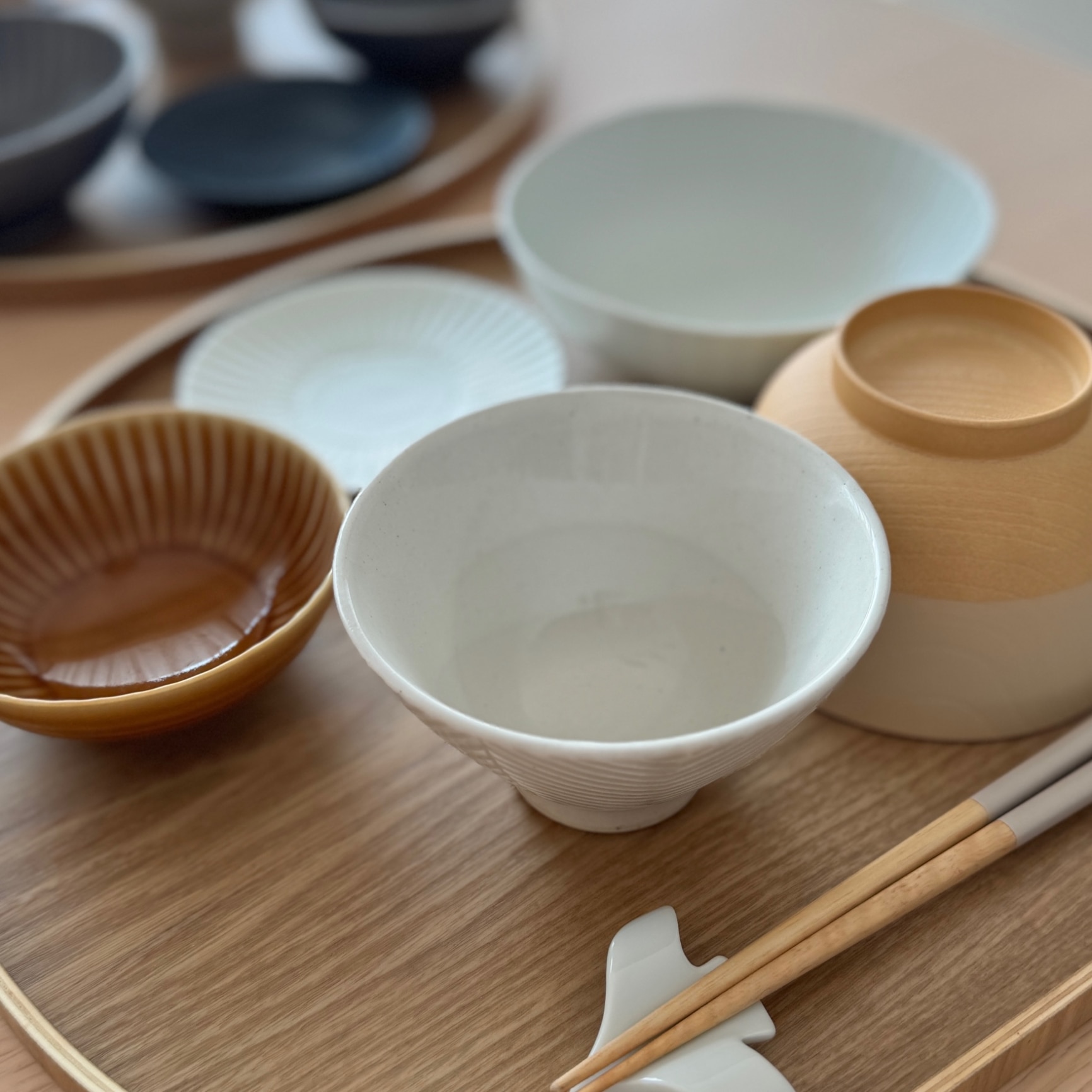もゆ︎︎☺︎引越し作業中☺︎【新品・未使用】半月盆 食洗機対応 お盆 トレー 楽天市場】半月盆 食洗機対応（お盆・トレー｜配膳用品