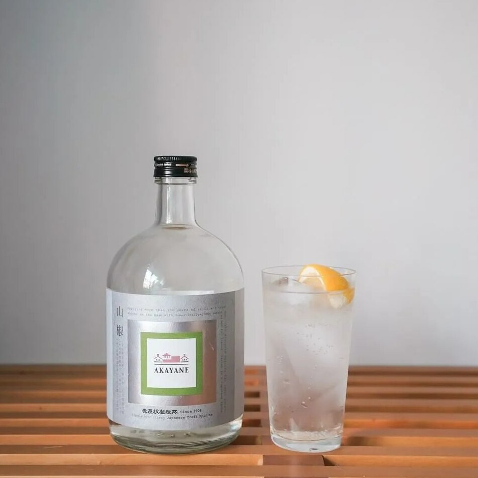 AKAYANE 山椒 スピリッツ 45° 720ML 特製化粧箱入 (佐多宗二商店