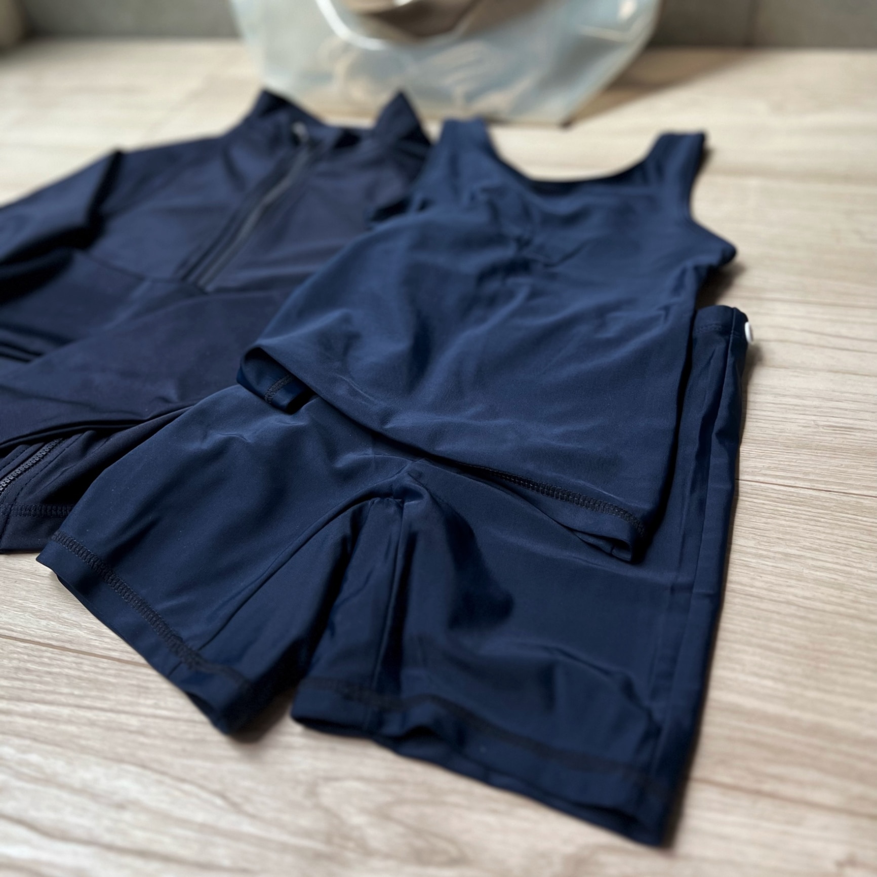 【4h限定全品10%OFFクーポン配布中】 スクール水着 女の子 上下セット セパレート 水着 uvカット upf50+ 上下 セパレート型 スイムウェア 女子 女児 キッズ ジュニア 子供 子ども こども 小学生 中学生 学校 小学校 中学校 120 130 140 150 160 170 - メイン画像 1