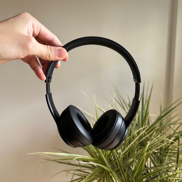 Beats Solo3 Wireless ワイヤレスヘッドホン - The Beats Icon 