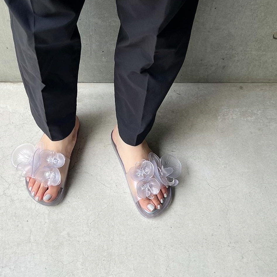 Y/PROJECT ワイ プロジェクト Fuxia Y project melissa slides in scented pvc サンダル レディース 春夏2022 YPMESLIDE2 S22 P01 【関税・送料無料】【ラッピング無料】 ik - メイン画像 1