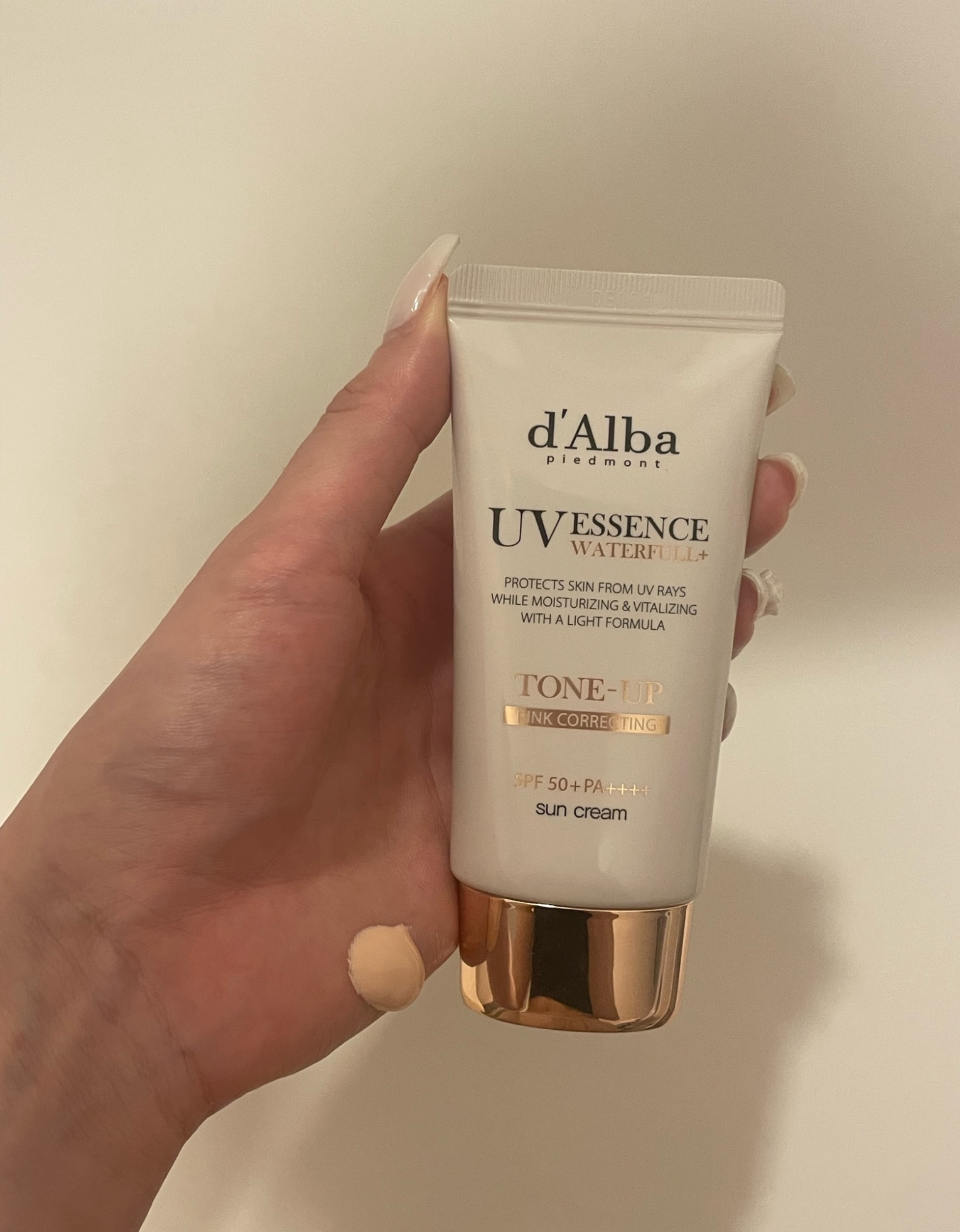 ダルバクッションファンデーションの塗布イメージ