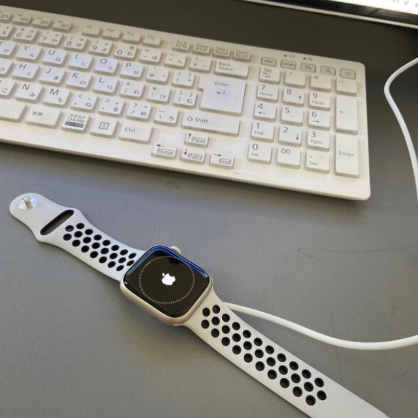 B Apple Watch Series 7 Nike 45 mm GPS+Cellularモデル | Apple認定