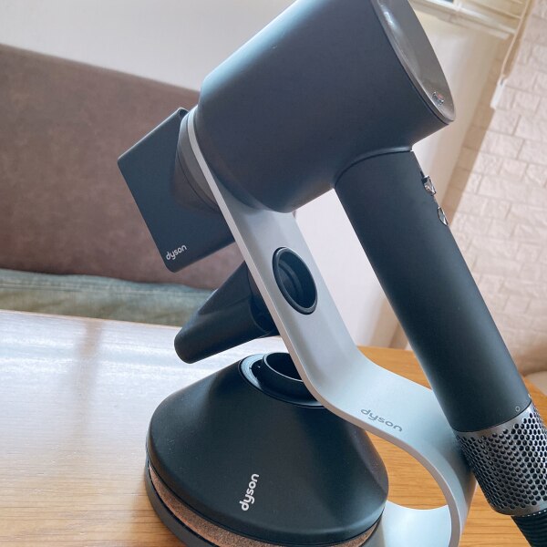 ダイソン Dyson Supersonic Ionic ヘアドライヤー ドライヤー ブラック 