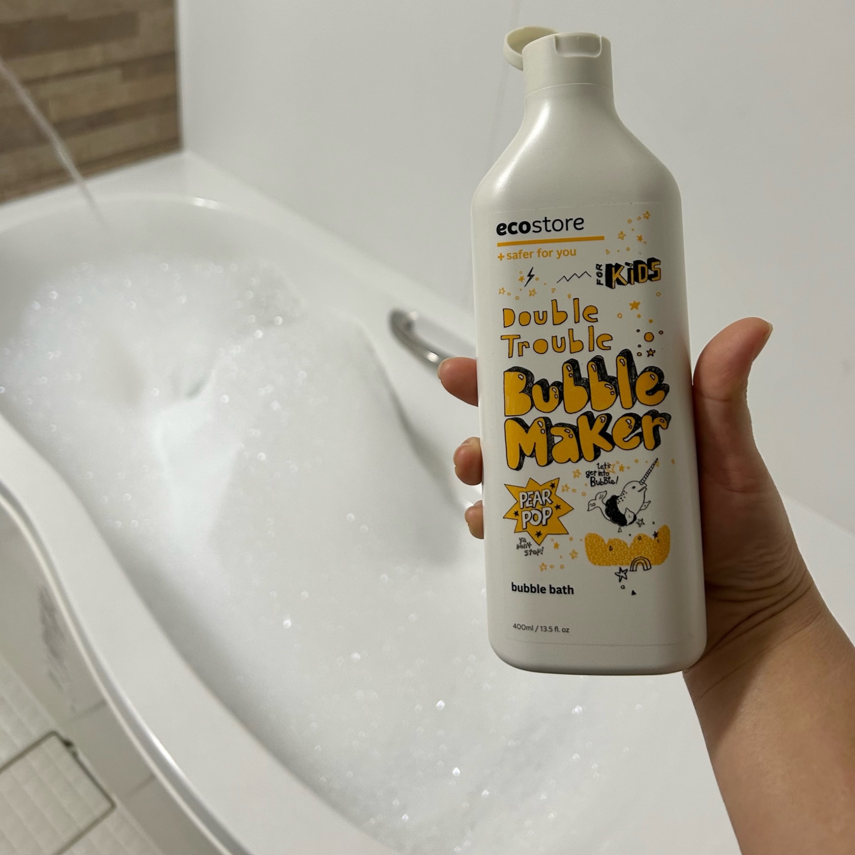 【エコストア公式】ecostore キッズ バブルバス ペアーポップ 400mL / 入浴料 キッズ（洋ナシの香り） 子ども 泡風呂 入浴料 植物由来 バス用品 低刺激 敏感肌 バスバブル お風呂