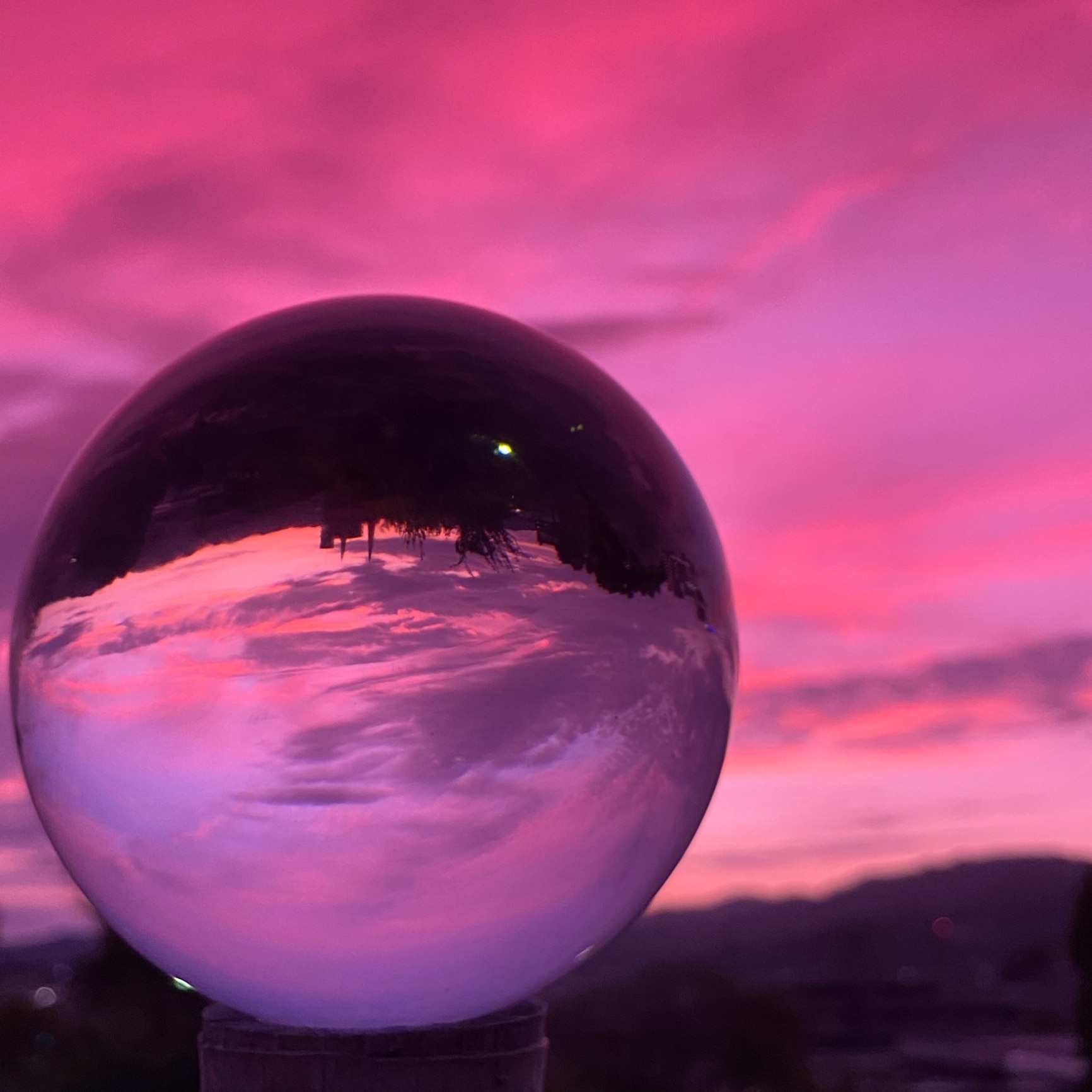 クリスタルボール 水晶玉 写真 大玉 風水グッズ 写真撮影 インスタ