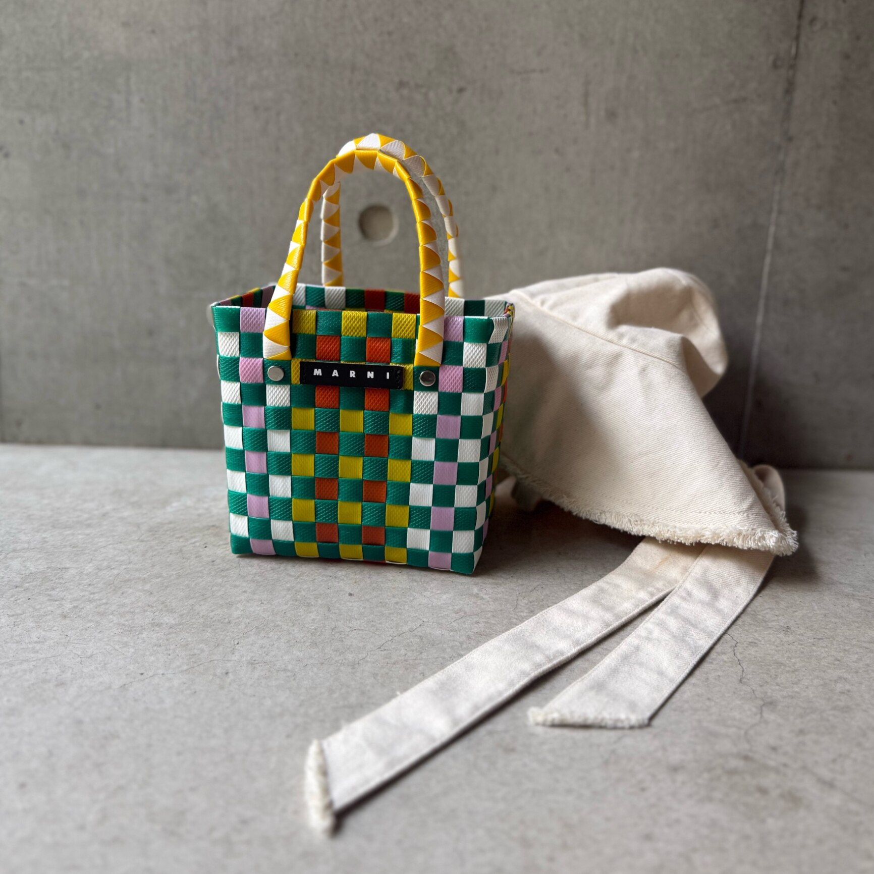 マルニ MARNI M00178 M00IW ハンドバッグ レディース バッグ キッズ ガールズ かごバッグ バスケットバッグ ロゴ おしゃれ プレゼント ギフト 贈り物 鞄 記念 お祝い 女の子 KIDS MICRO BASKET BAG 全10色