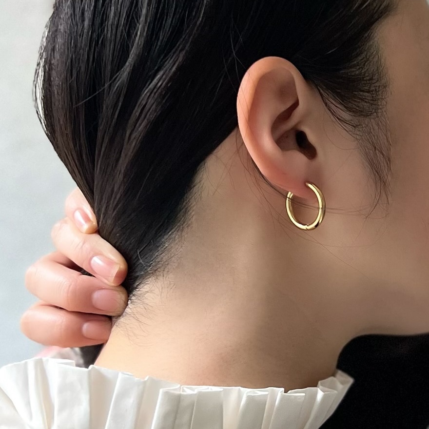 \最大30%OFFクーポン 期間限定/ 太め 両耳 幅3mm 定番 メンズ フープピアス シルバー ゴールド ブラック リングピアス 金 銀 黒 316Lピアス フープ - メイン画像 1