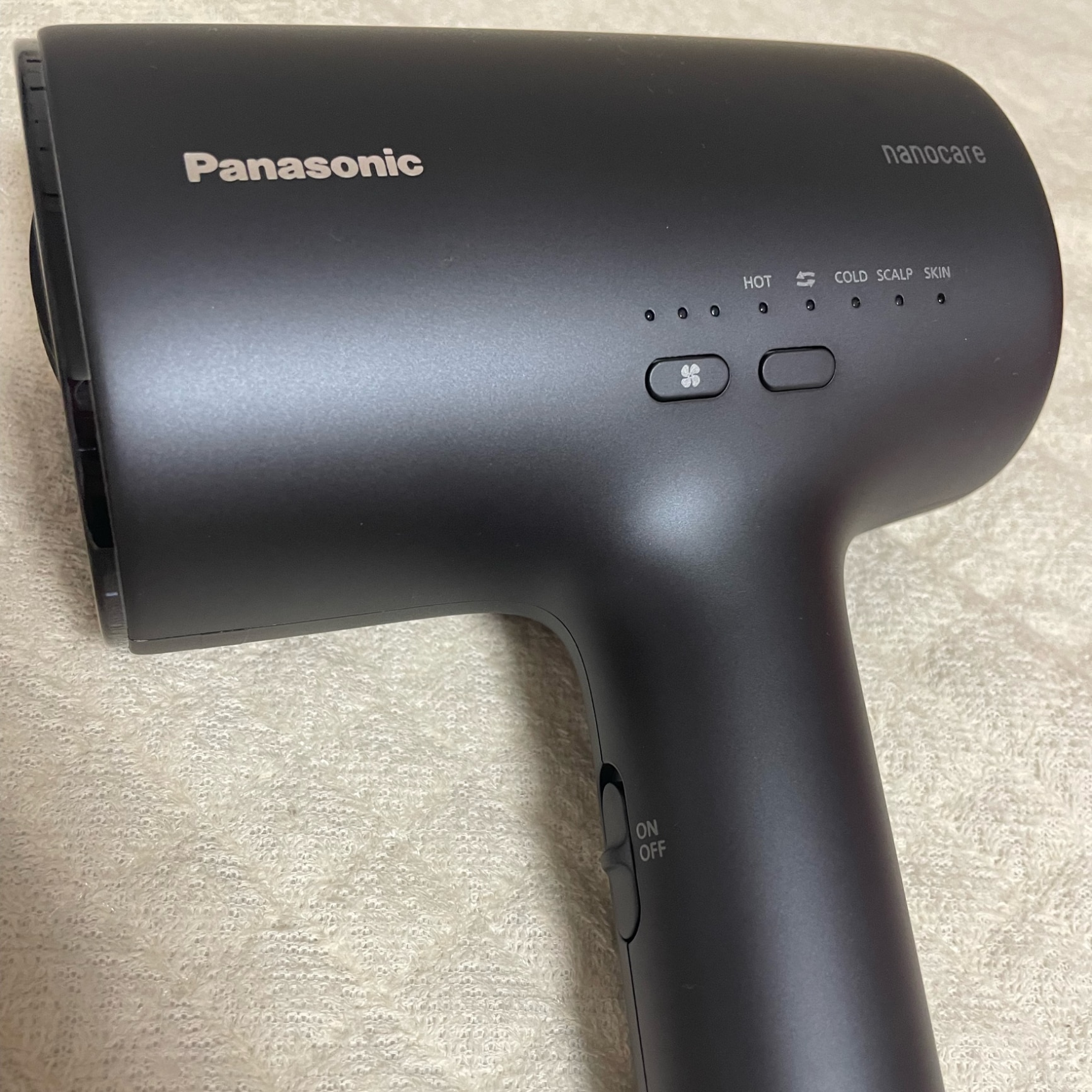 無料延長保証「自然故障プラン」】 パナソニック｜Panasonic ヘアードライヤー nanocare（ナノケア） ディープネイビー  EH-NA0J-A【rb_prc】【EHNA0J】