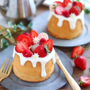 あす楽 アルミ シフォンケーキ型 10cm ケーキ型 10 センチ 小さい 業務用 シフォンケーキ 型 シフォン シフォン型 スポンジケーキ 手作り インスタ映え スイーツ お菓子作り 道具 子供 こども 誕生日 バースデー ケーキ 3号 ギフト イースター 馬嶋屋菓子道具店 Room