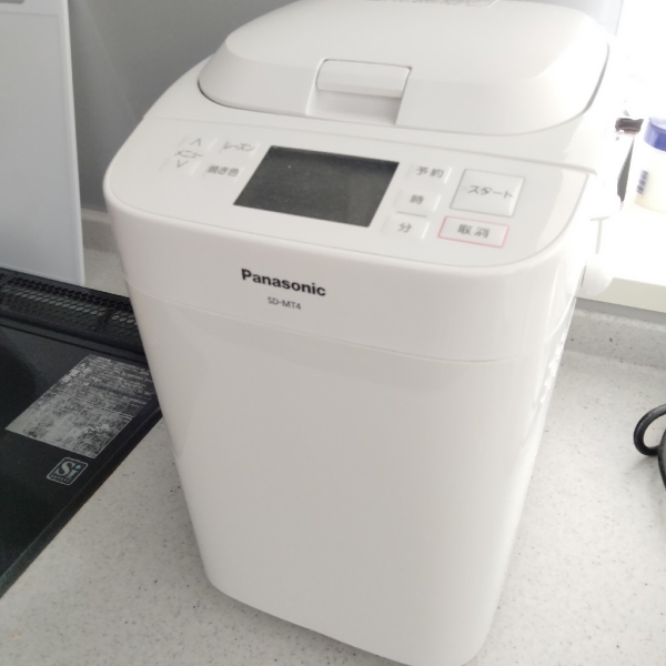 パナソニック ホームベーカリー(1斤タイプ) ホワイト Panasonic SD-MT4