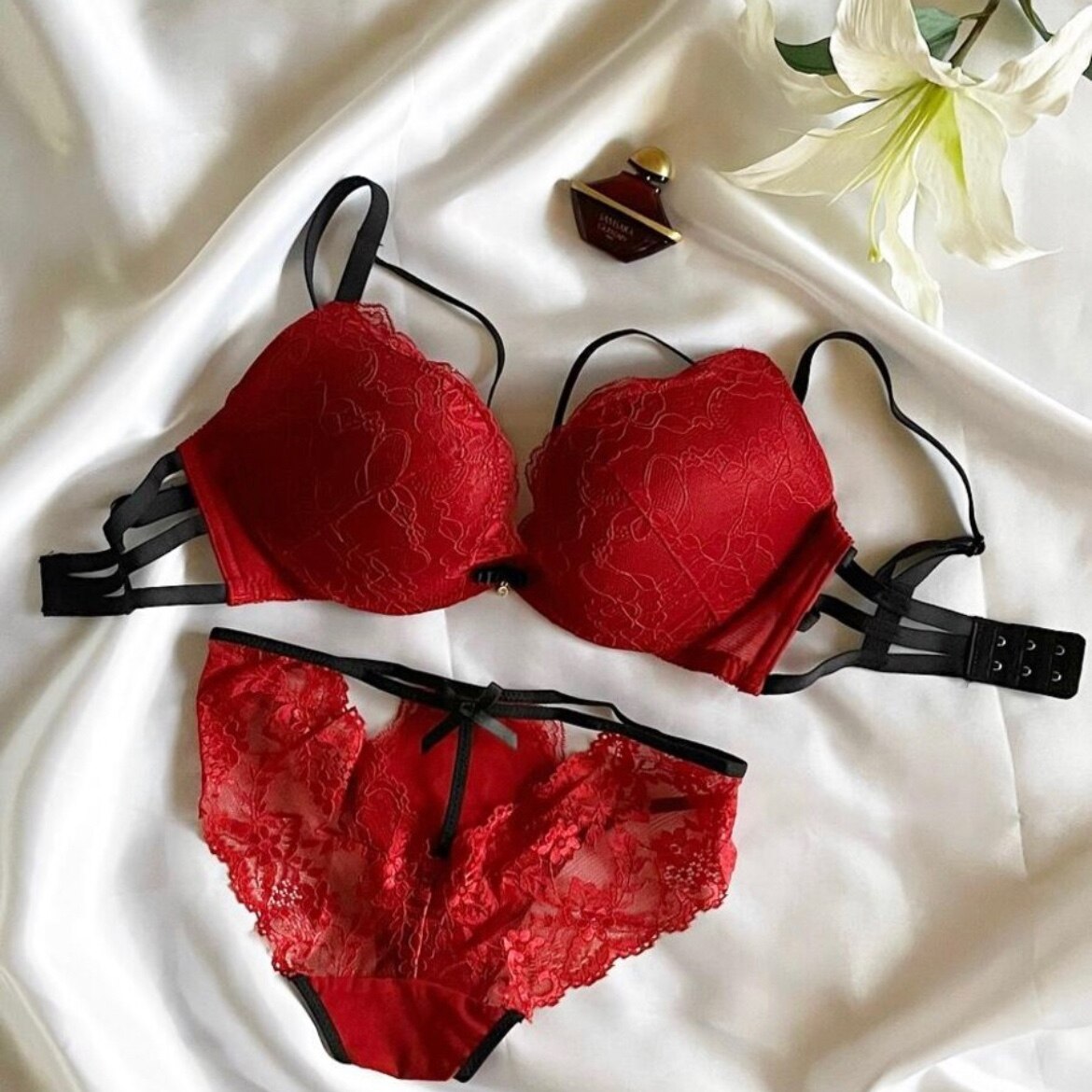 セクシー下着 大きいサイズ ブラジャー y2バックストリング